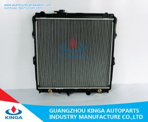 TOYOTA RADIJATOR ZA HILUX (4 × 4) '02 - AT; OEM # 16400-30090